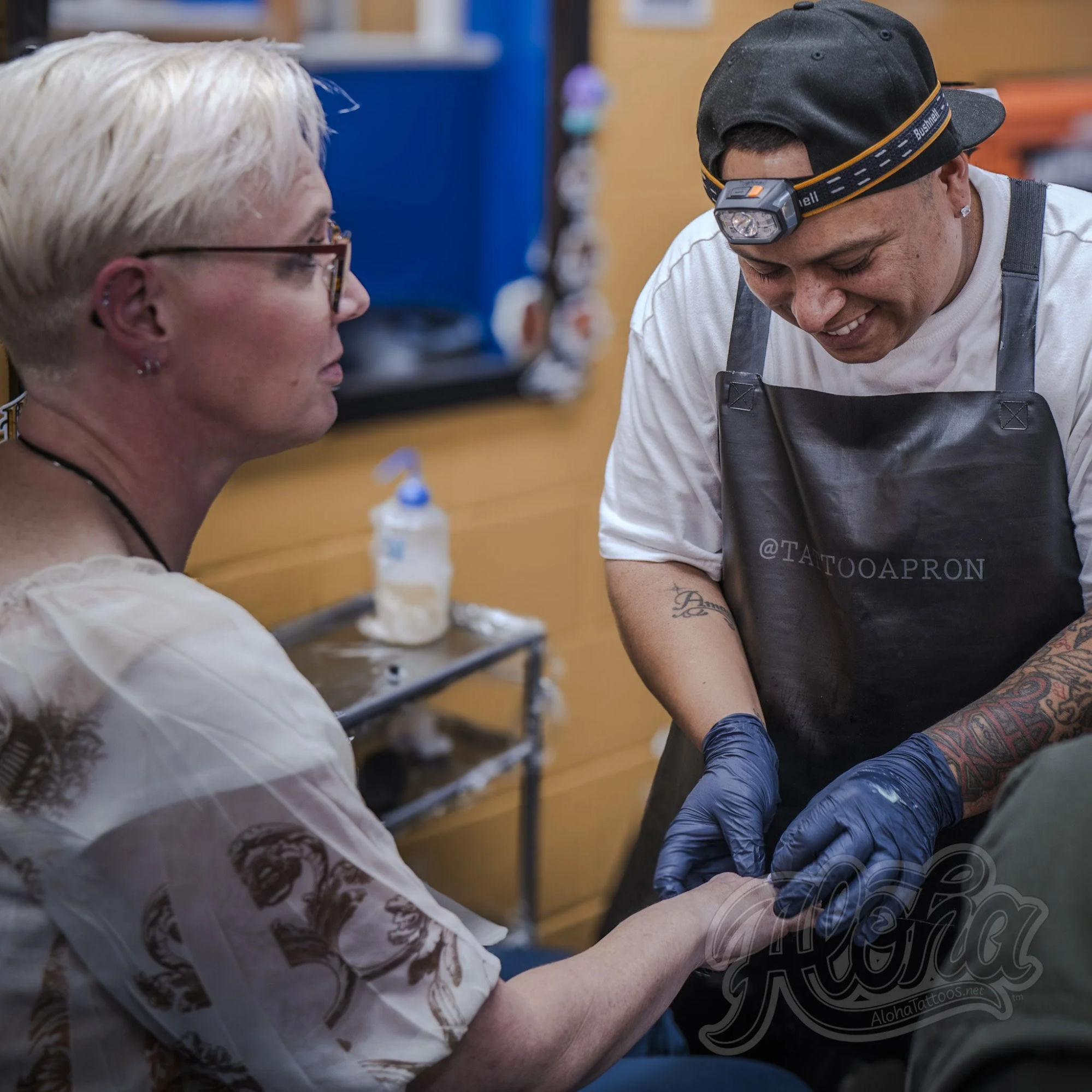 ¿Qué hace un tatuador? | Guía profesional, funciones, empleos